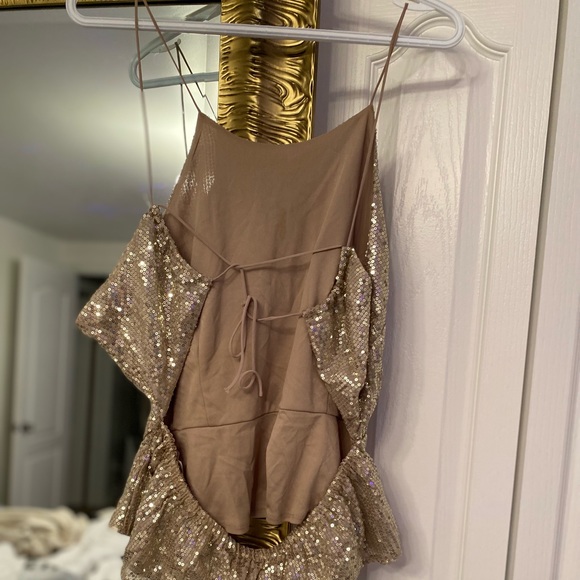 Dynamite sequence halter tank with tags - Picture 1 of 4